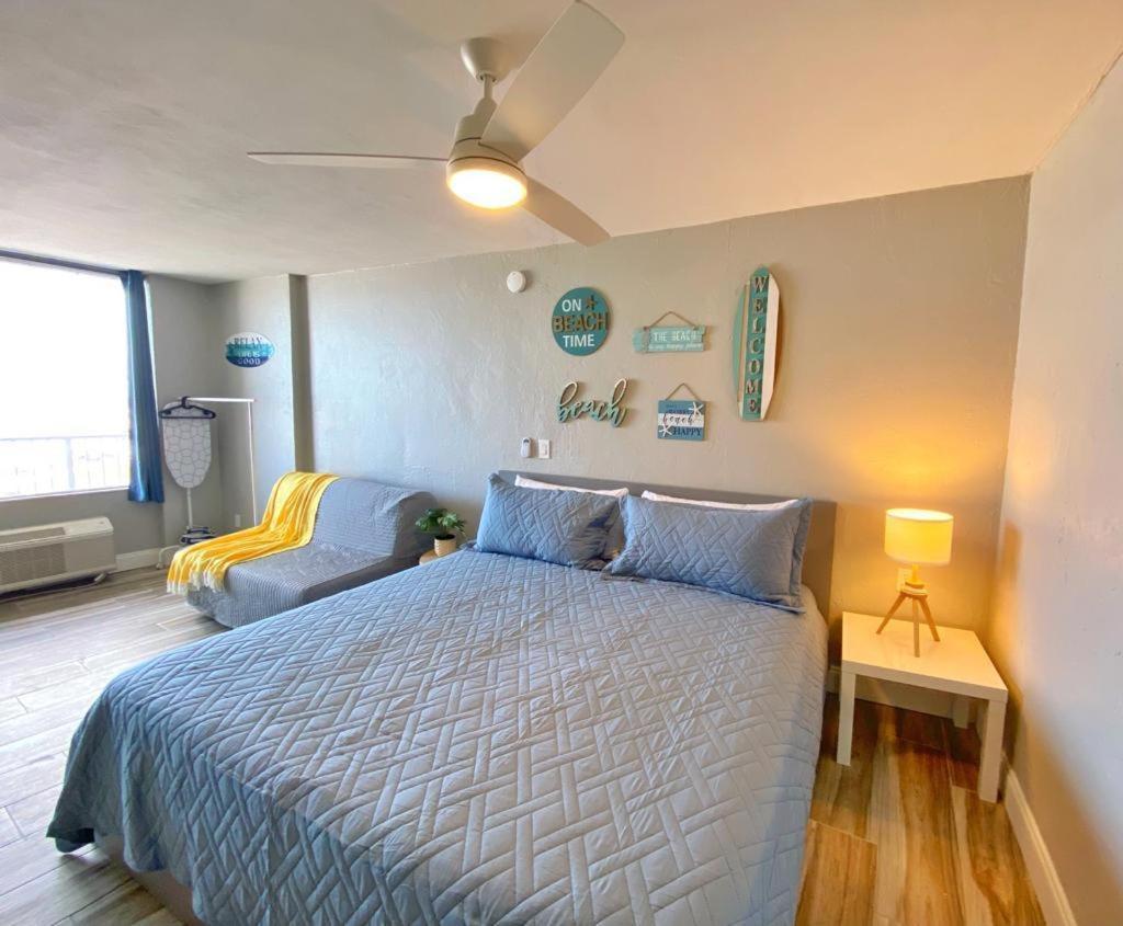 Sea Dip Studios! Hotel